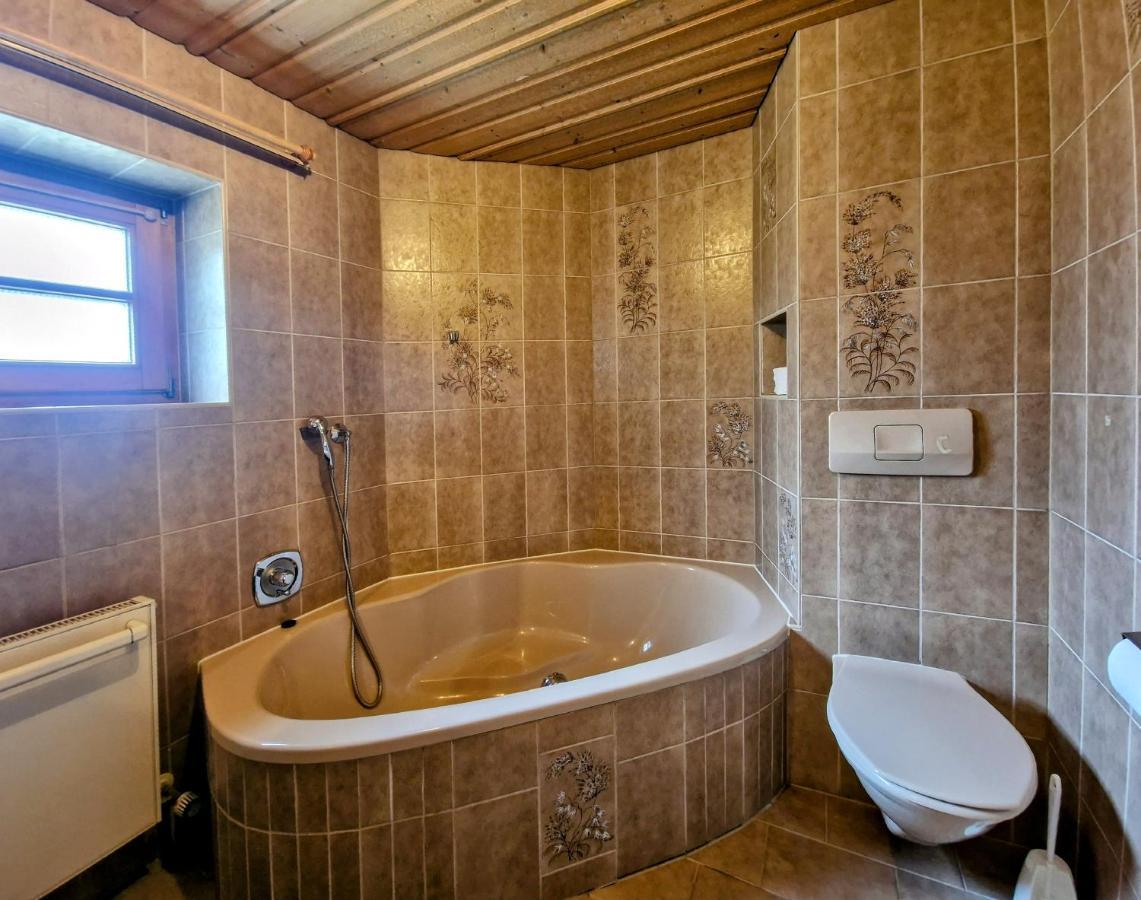 Ferienhaus Alpenschloessl Lermoos Luaran gambar