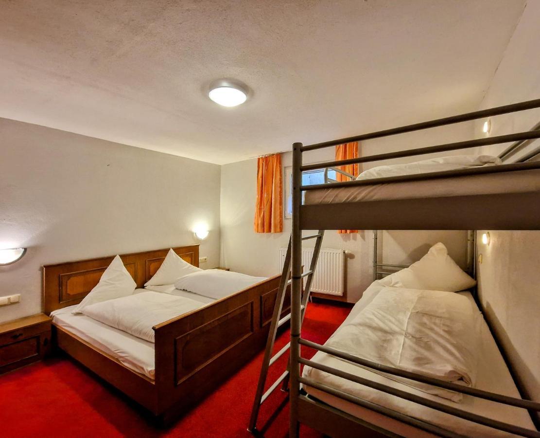 Ferienhaus Alpenschloessl Lermoos Luaran gambar