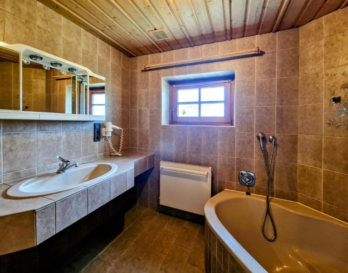 Ferienhaus Alpenschloessl Lermoos Luaran gambar